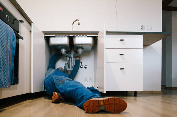 Professional Drain Cleaning technician working in Franklin, TX
